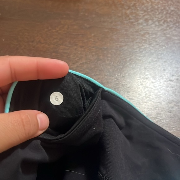 Lululemon Athletica Black and Blue Bike Shorts - Picture 5 of 5